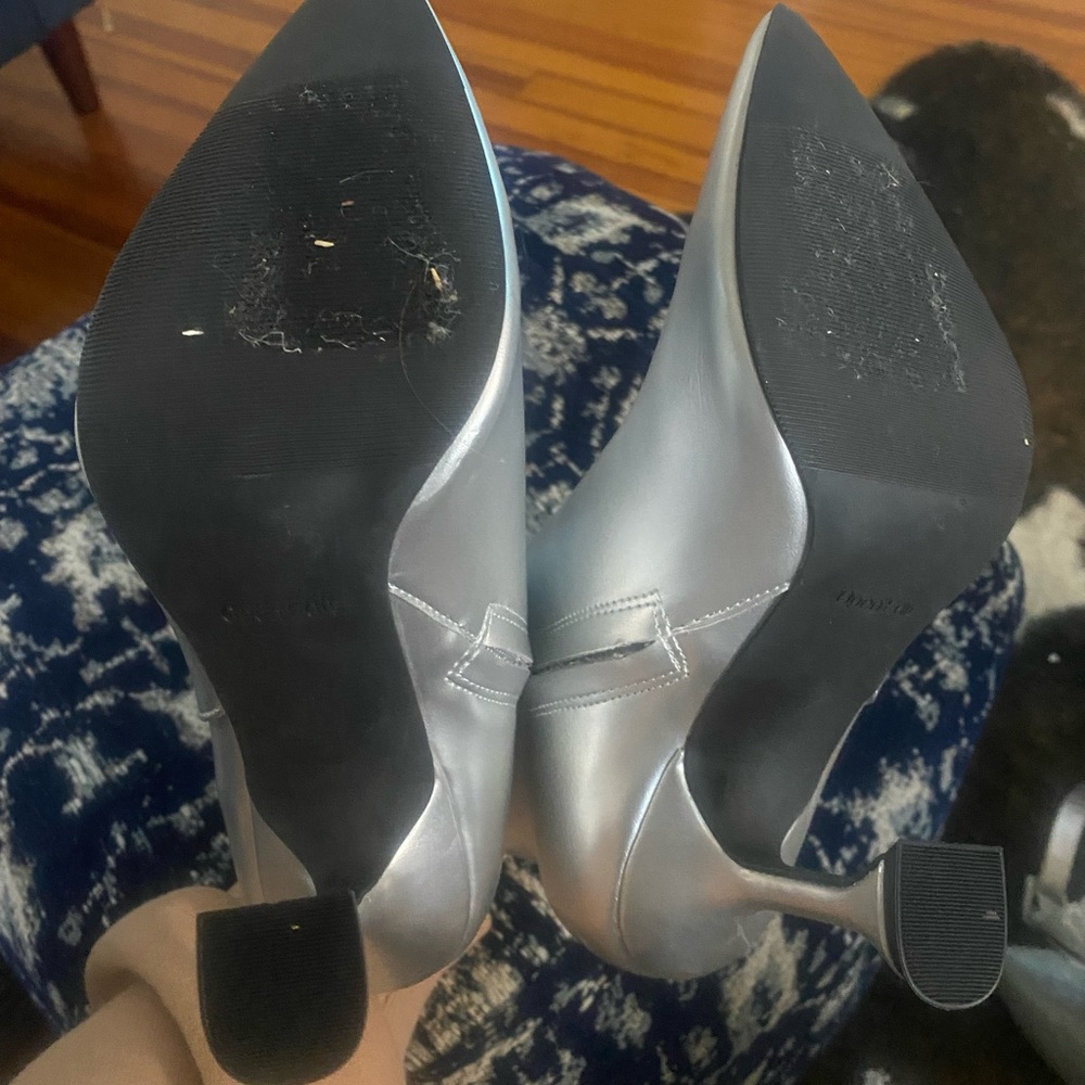 Silver Booties - Picture 5 of 5